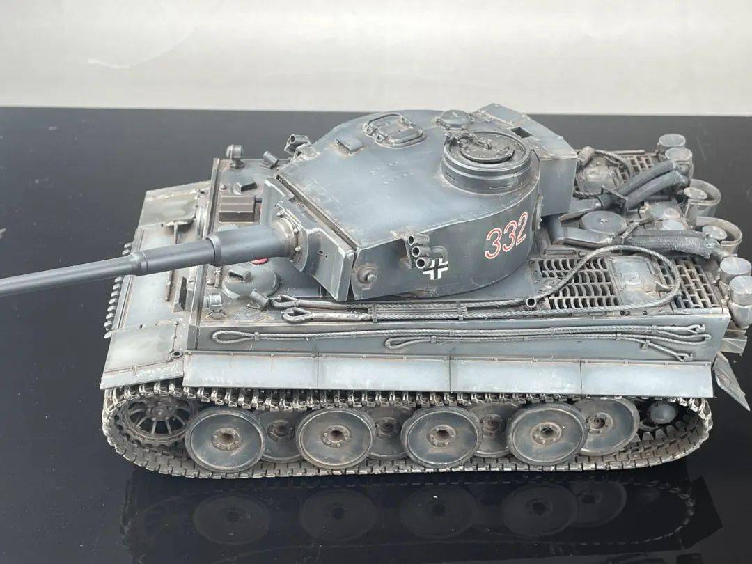 再现厚重质感,田宫1/35虎式坦克初期型涂装&旧化分享_进行_公众_套件