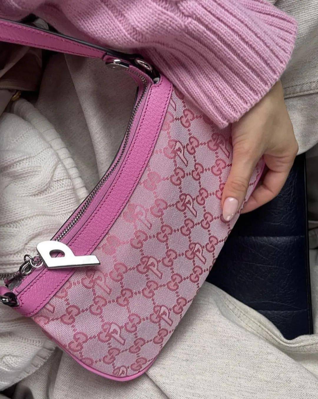 无数个绝版包包都能在这个藏宝阁里找到