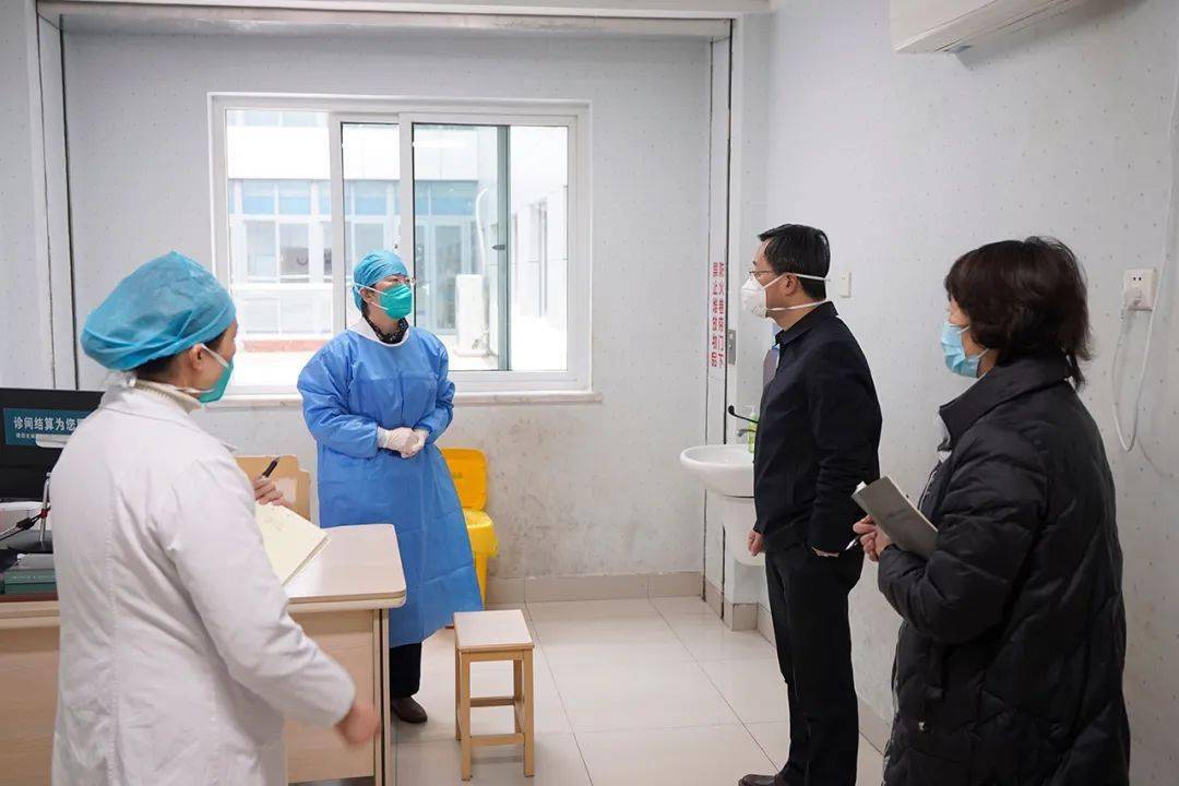 邵初晓强调:按照"全院一盘棋"要求积极开展新冠感