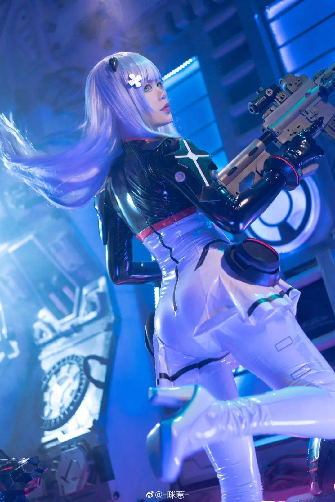 【二次元cos】hk416-子夜福音_处理_版权_公众