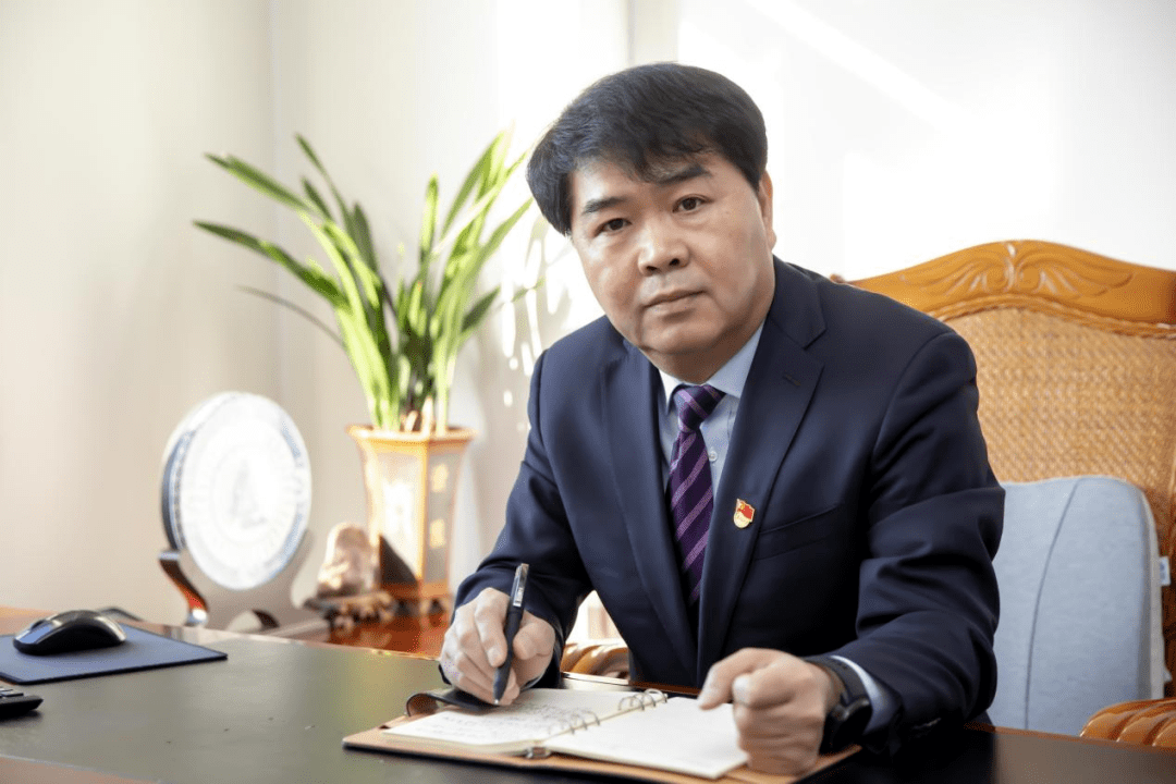 新时代新征程"走在前,开新局" 教育为建设"强富