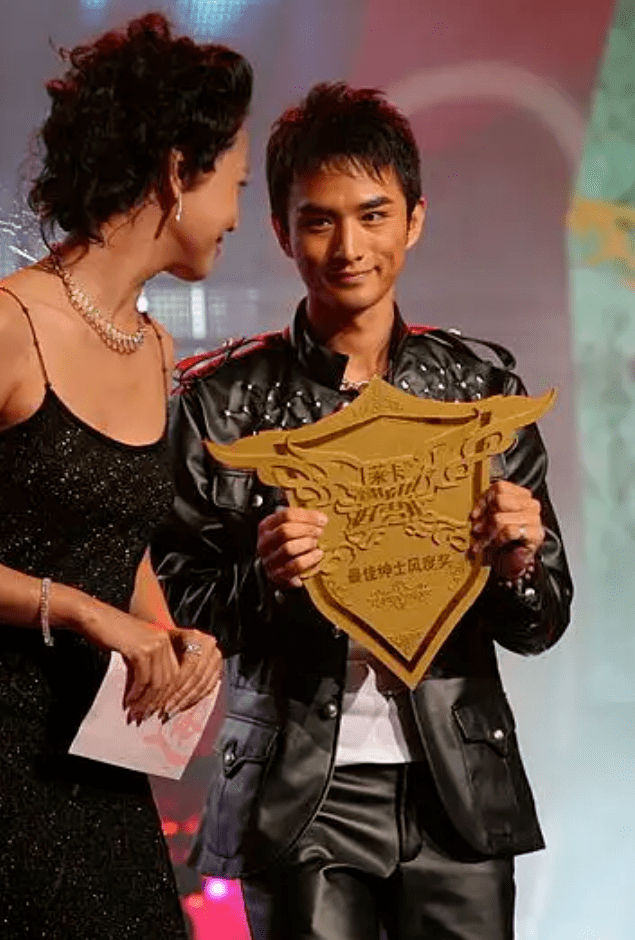 与马天宇同为花美男,熬足16年的张晓晨,因为反派而出圈_尹嵩_好男儿