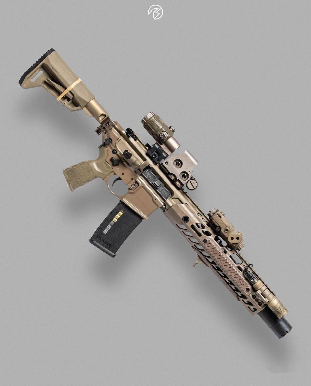 2023年的第一天 火器酷仍然用枪械美图陪伴着您 愿我们永不分离