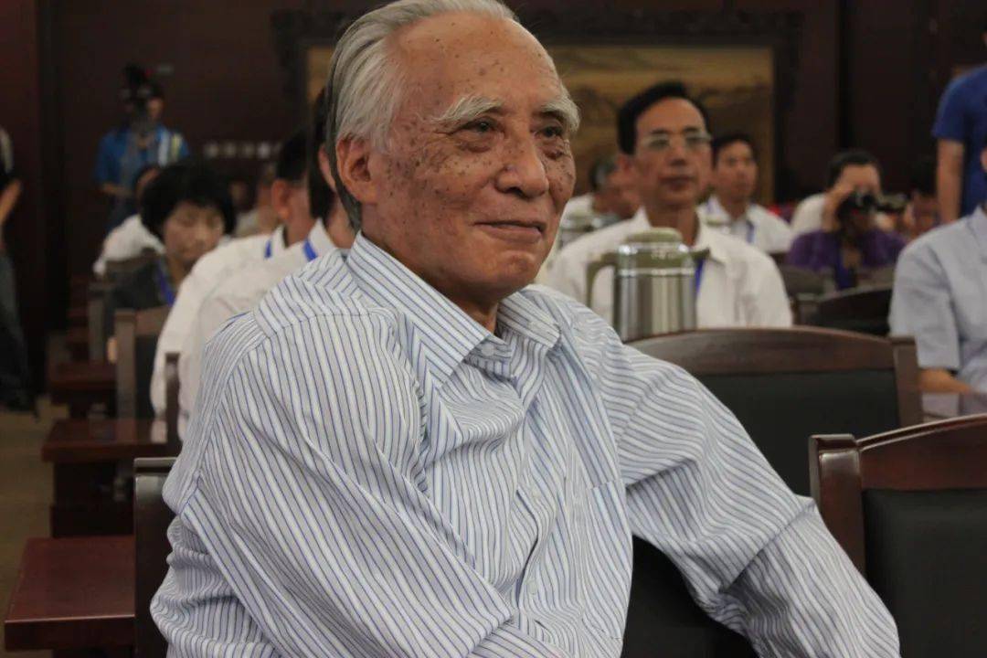 各方致唁函,挽联悼念郭锡良先生_教材_哀悼_郭锡良