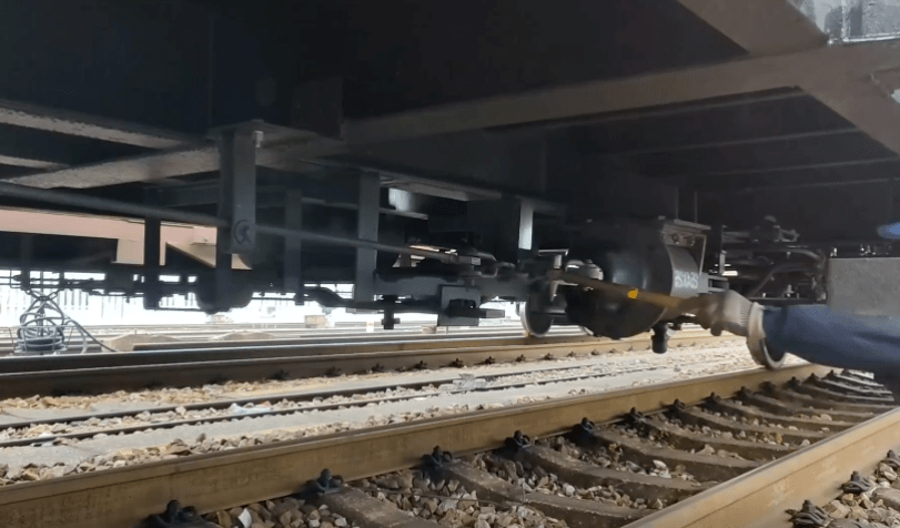 鞲鞴!可以不识这俩字,但它对火车很重要!