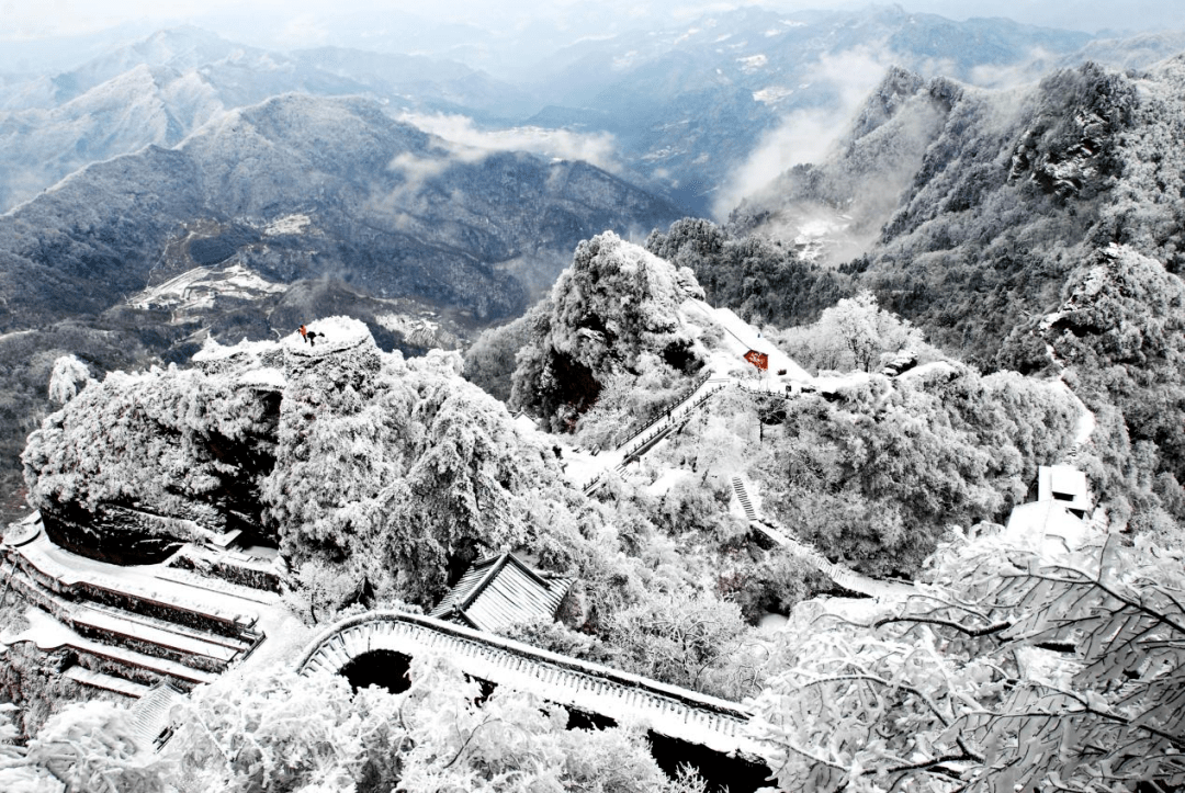 湖北10处绝美雪景,这个冬天一定要去看!_冰雪_景区_白雪