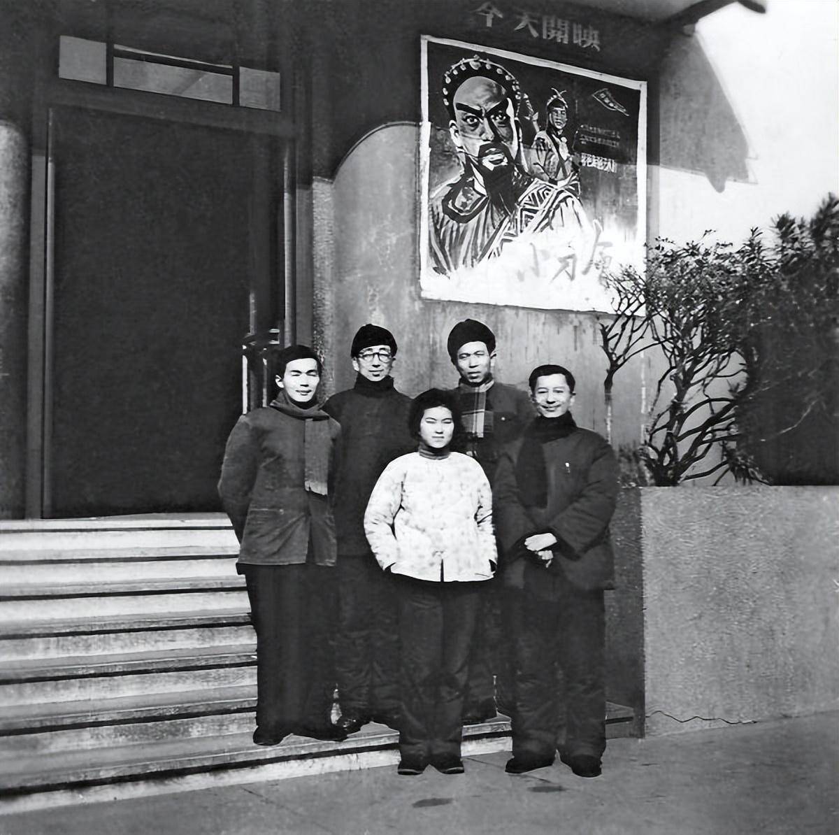 程述尧:一生三段婚姻无一圆满,晚年老年痴呆后,被妻子肆意打骂_黄宗英