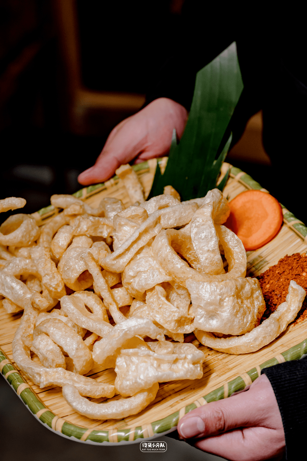 黄金炸猪皮干巴炒饭香茅草烤鱼傣家牛肉圆子汤没有经过任何改良,店里