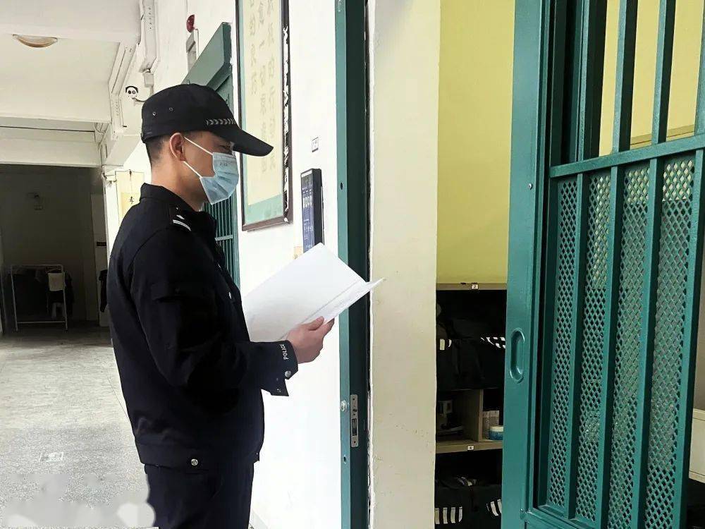 【致敬61警察节】朱晓珑:为"四合院"加装"平安锁"_进行_号房_检查