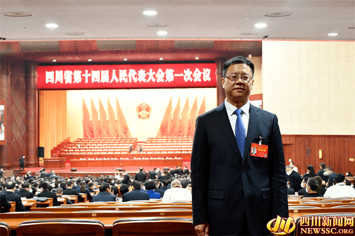 省人大代表唐敏：实施“电动四川”行动 助力乡村振兴协同推进“双碳”绿色转型_能源_农村_发展