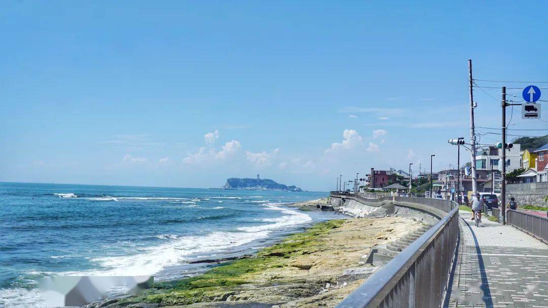 的海面,轻柔微腥的海风,湘南海岸的一路美不胜收,黄昏夕阳更是绝美