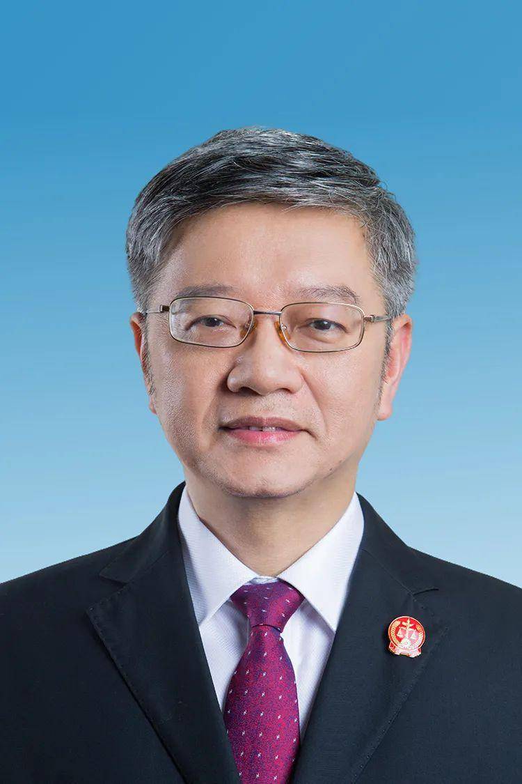 王宁当选云南省人大常委会主任,王予波当选云南省省长_研究生_杨斌