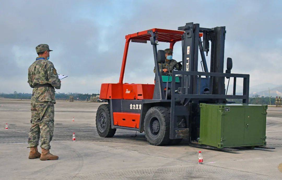化训练,牢固树立训为战的鲜明导向,有效检验和增强部队综合保障能力