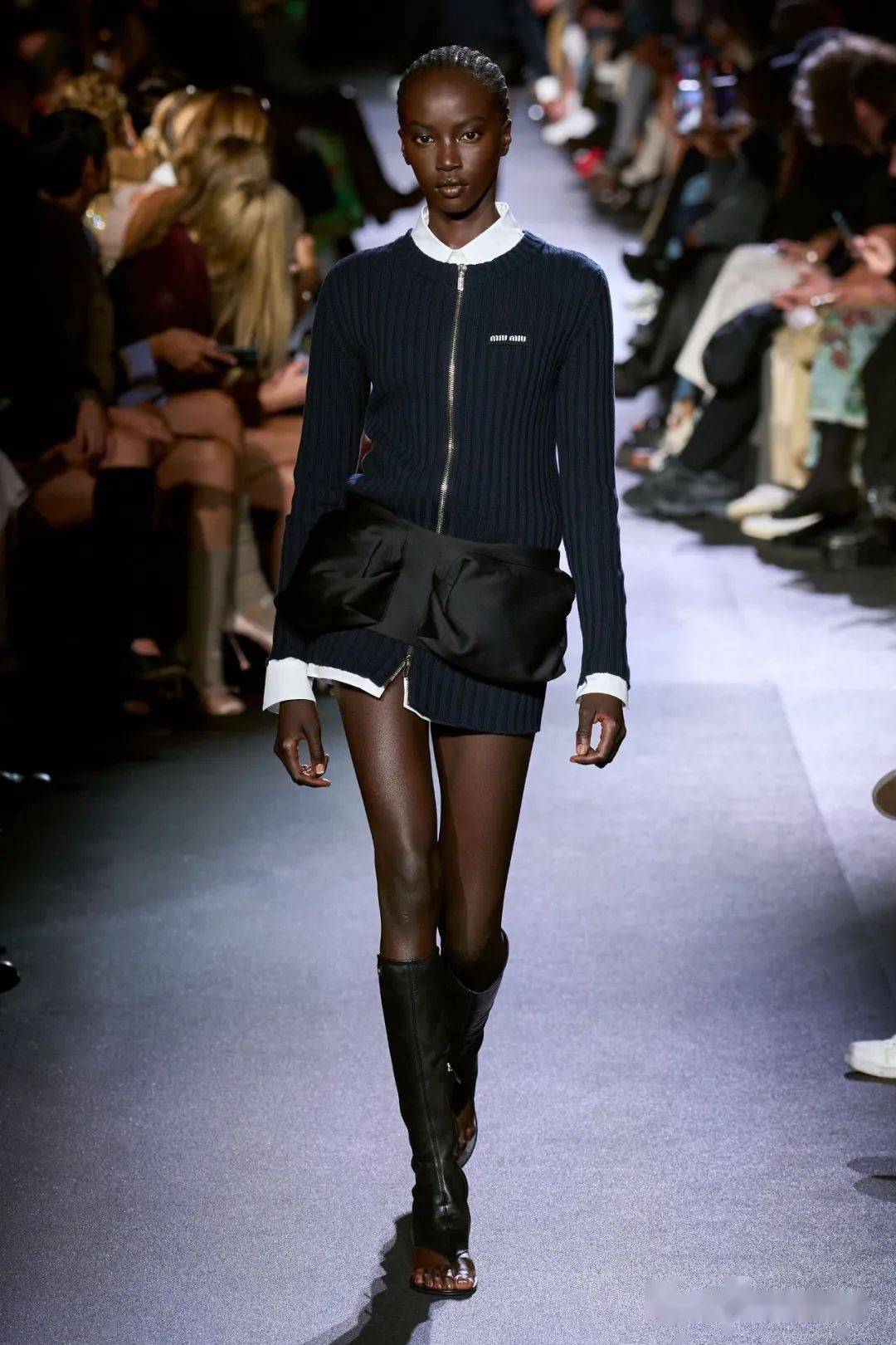 秀场| miu miu 2023 春季成衣系列_趋势_星标_春夏