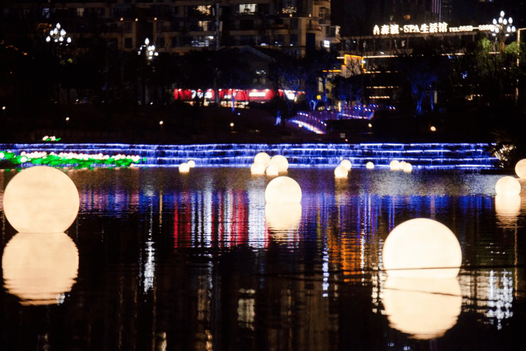 昨晚！马岭河夜间文化和旅游消费集聚区正式开园