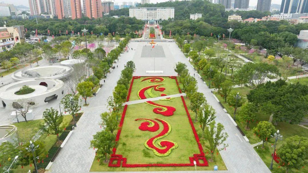 瑞彩祥云花坛象征着幸福安康并采用祥云图案呈现吉祥寓意代表着中华