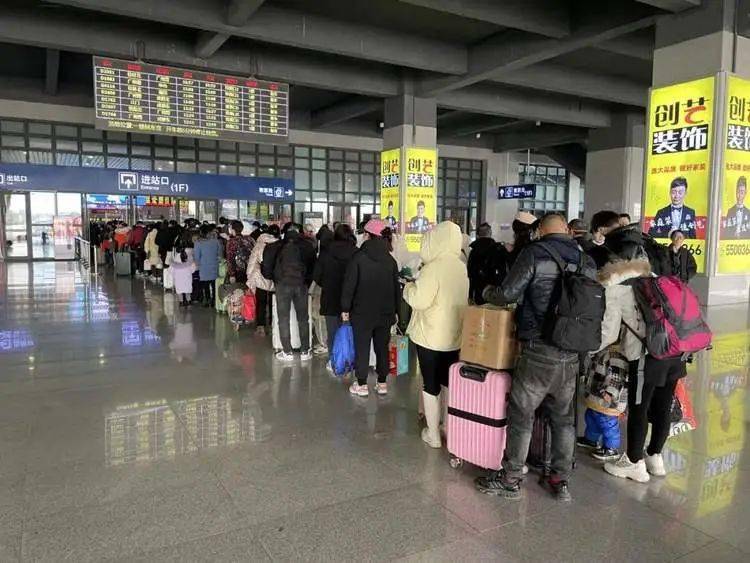 去梧州南,藤县高铁站的朋友,务必提前40—60分钟到达车站!