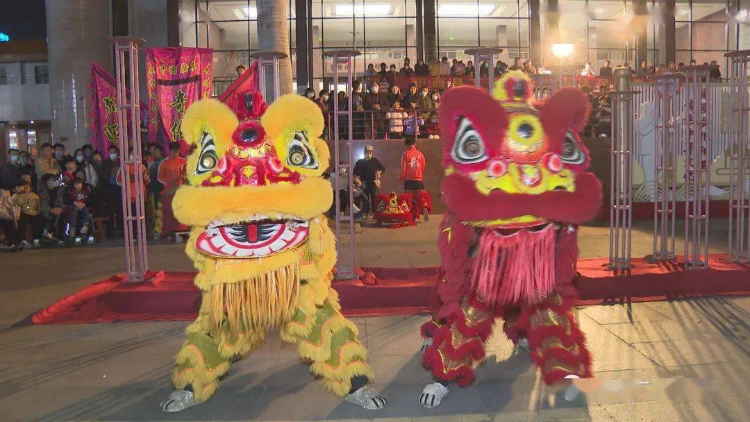 阳西“非遗”:“搂大头狗”_表演_梅花桩_武术