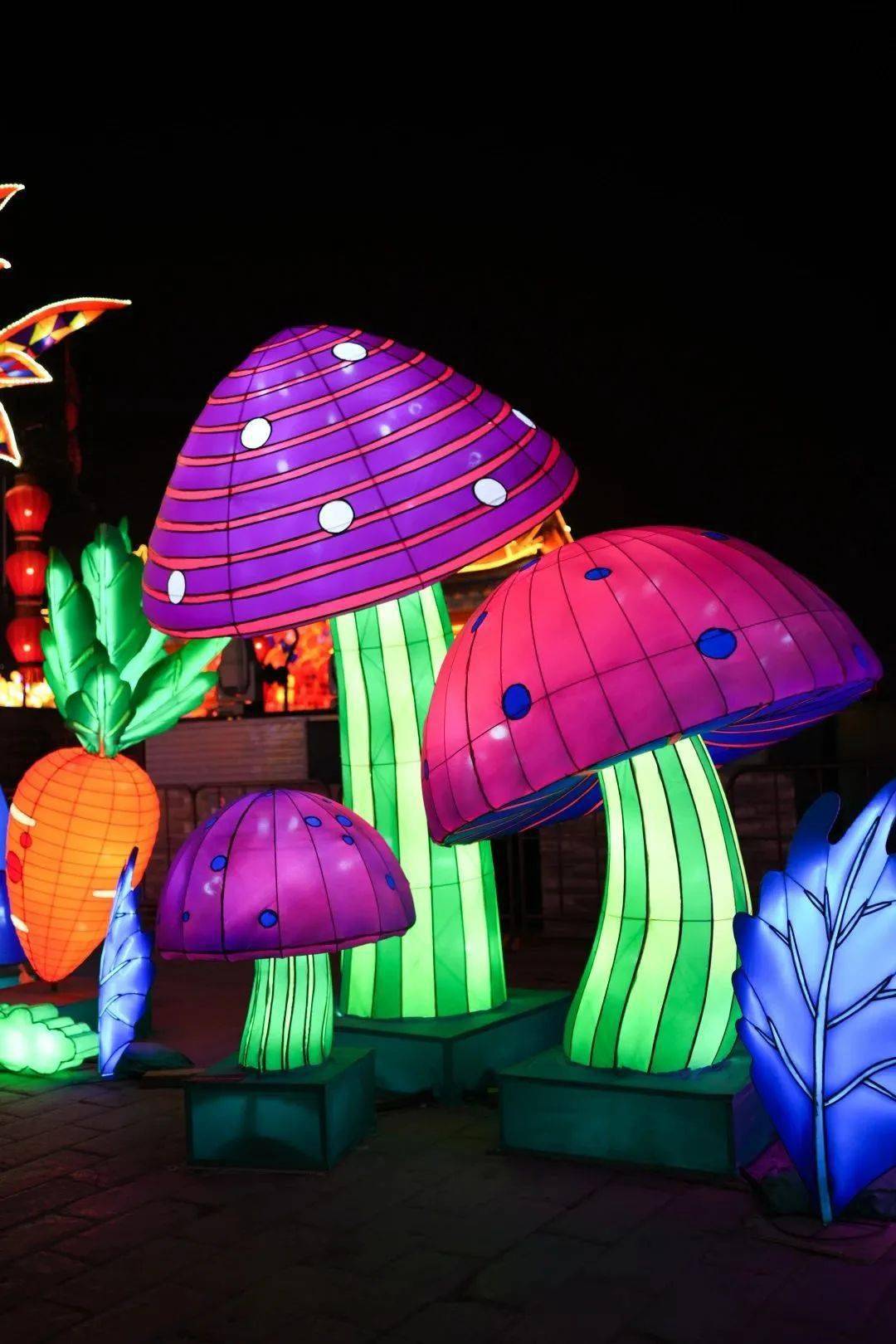 市民朋友们看过来,西安城墙精彩依旧!_盛世颜_花灯_灯会