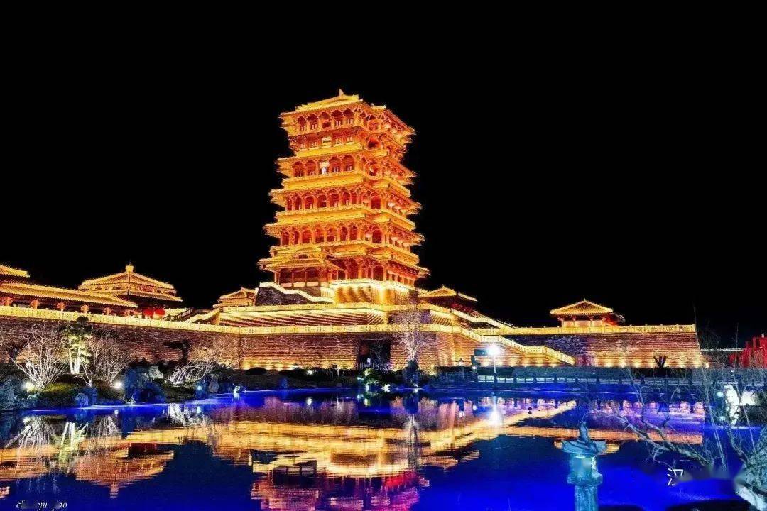 新年一起去"追光"吧!_摄影_陈雨樵_yanhan