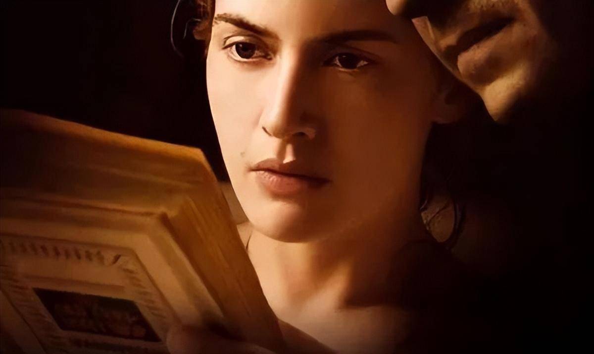 《朗读者》:我们终其一生,都在寻找散落在书中的灵魂_汉娜_埃尔_米夏