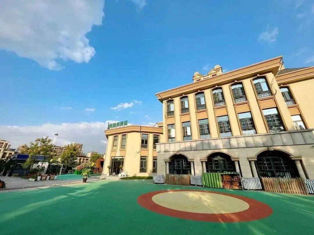 楊家埠街道新蕾中心幼兒園(中心園區)