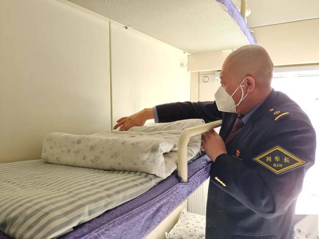 【爱在旅途】我们的列车 我们的家_王璐_班组_车厢