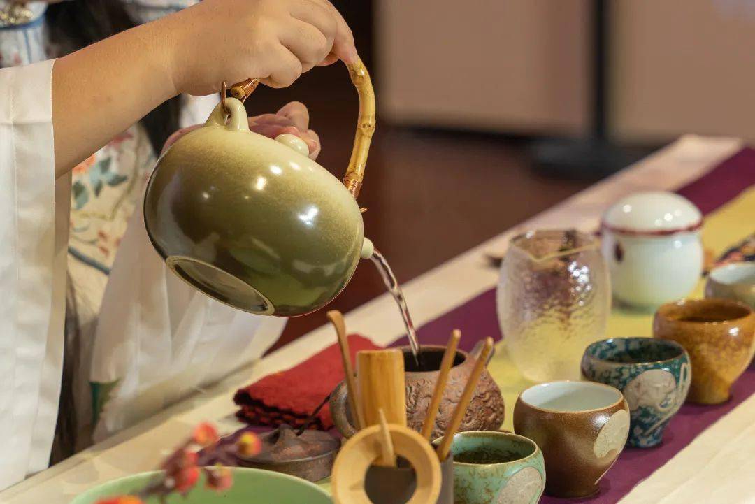 饮茶的"正确姿势"了解一下～_活动_深圳市_中国