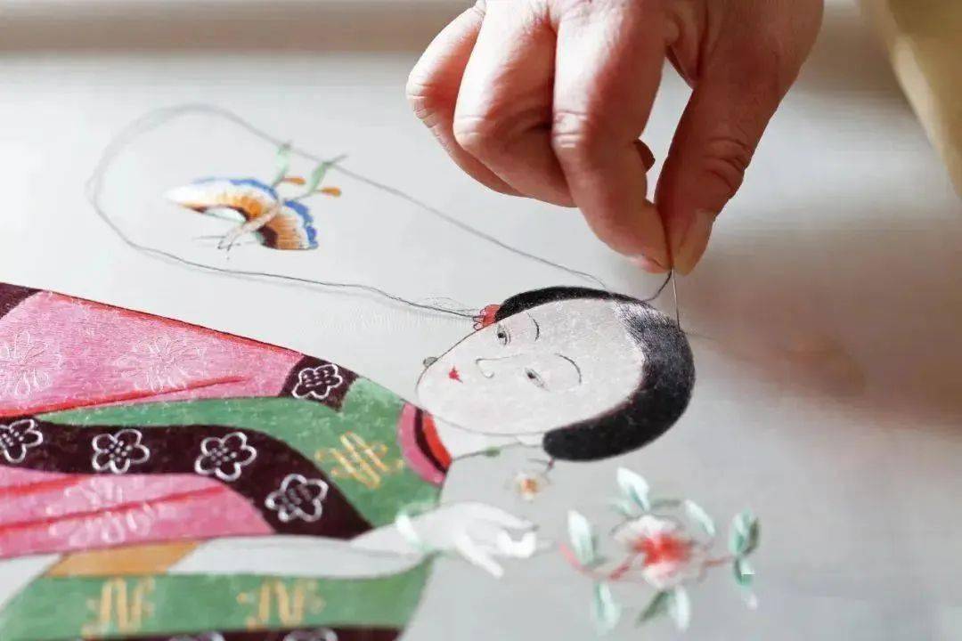 "瑰丽蜀绣"指尖上的传承,"蜀中之宝"再起国潮新风_的设计_中国_文化