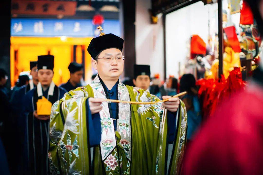 他成为首位获此殊荣的黄浦人!_吉宏忠_上海机场_道教