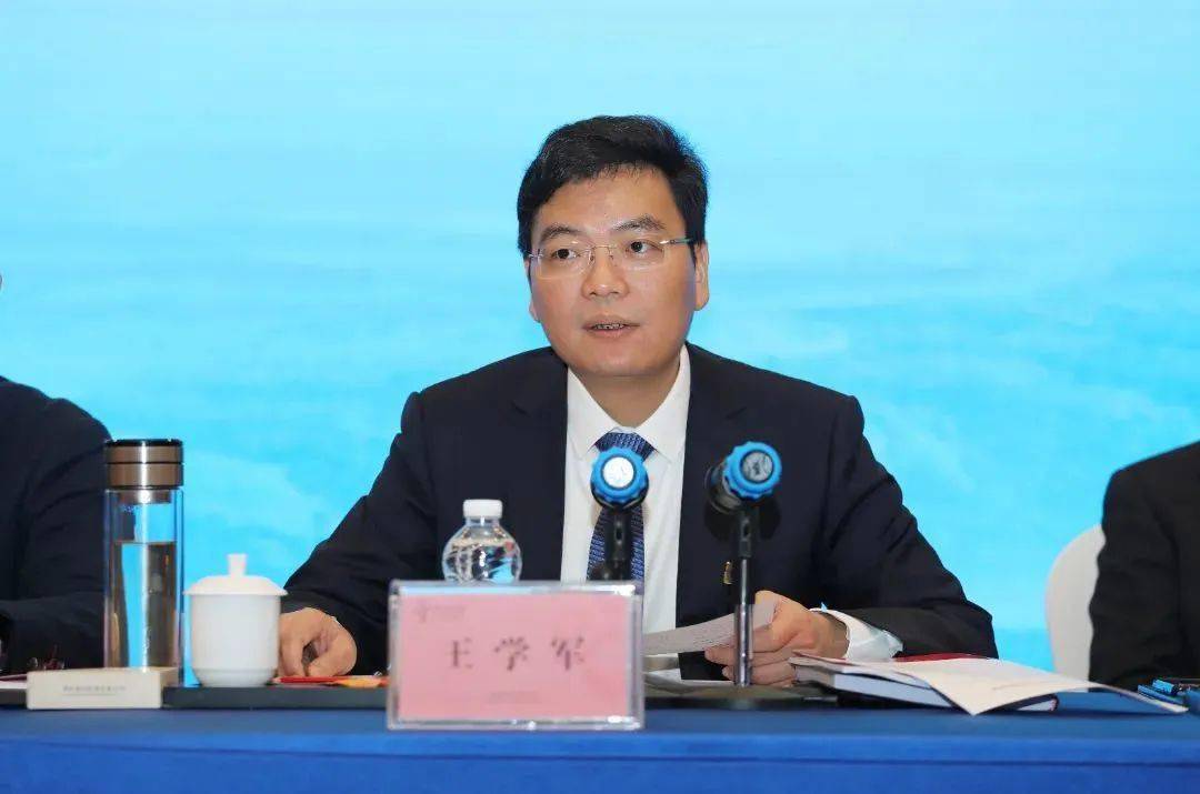 永定区委书记 朱法栋永定区委书记朱法栋,区委副书记,区人民政府