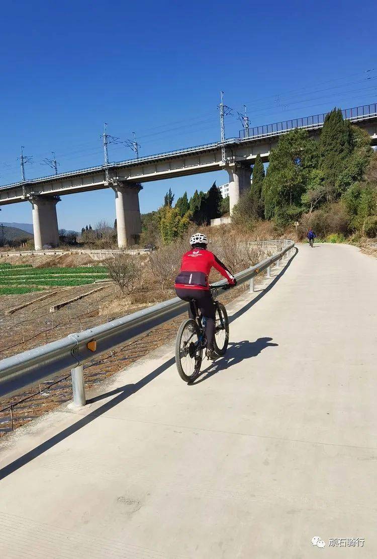 螳螂川上青龙峡_青龙镇_温泉_安宁市