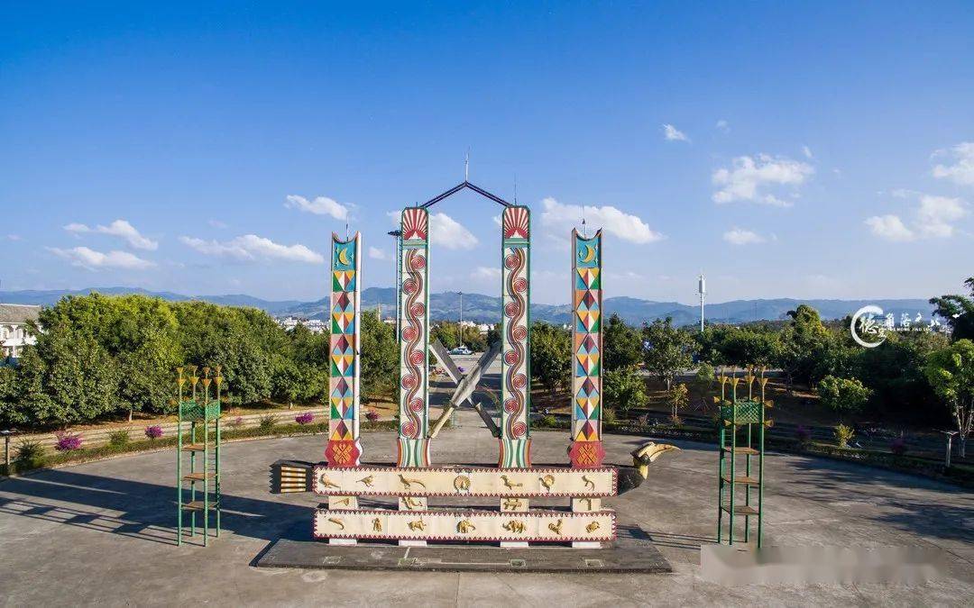 目瑙示栋,有这些含义…_纵歌_舞谱_陇川