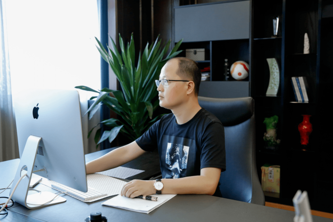 王海港:抢占数字经济新风口 助力电商高质量发展 | 代表委员履职周年