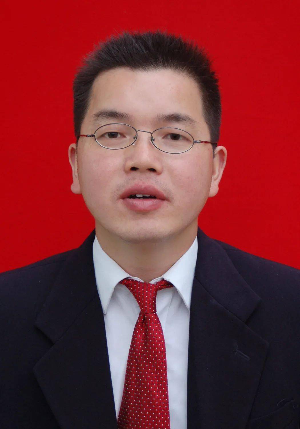 【孝老爱亲】何泽军,唐辉明【敬业奉献】张鹏,周科明,唐姣,张厚坤,周