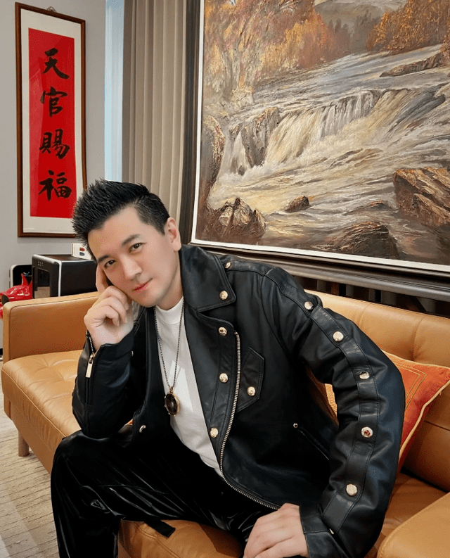 真离了？杨子为黄圣依庆生，官宣妻子不再是爱人，夫妻合影是旧照