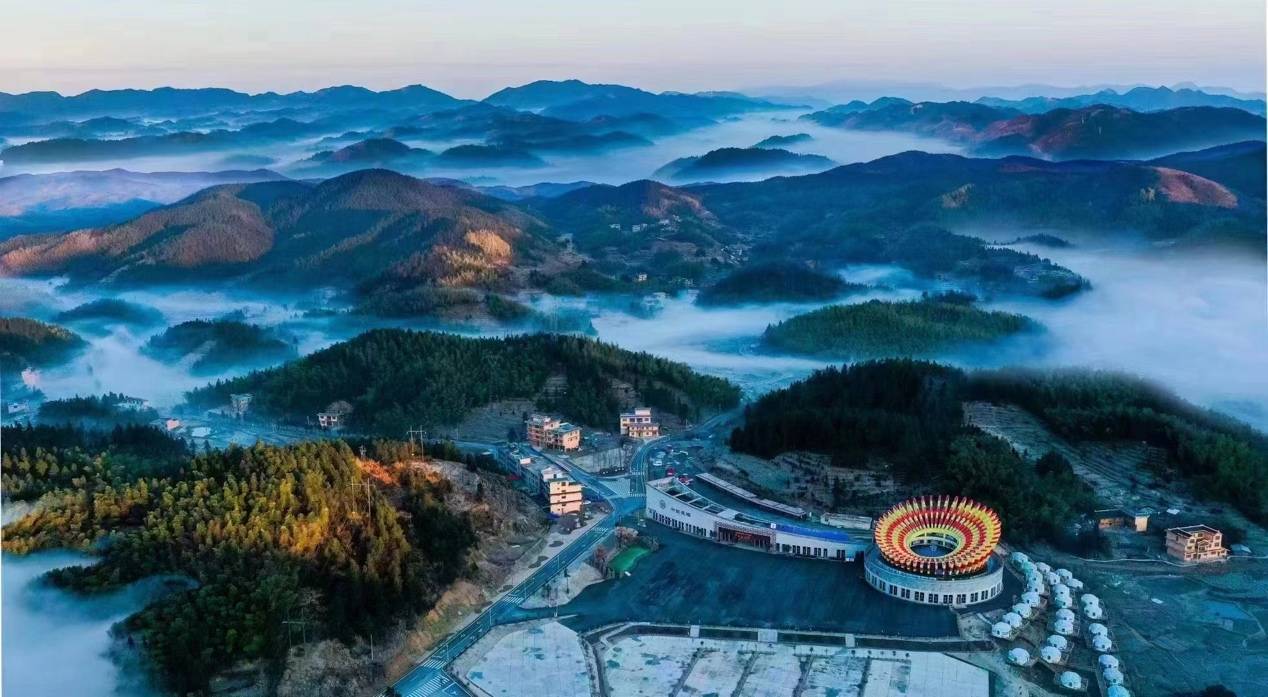 《早安隆回》走红后的隆回县:从"拼流量"转型到"拼经济"_创作_袁树