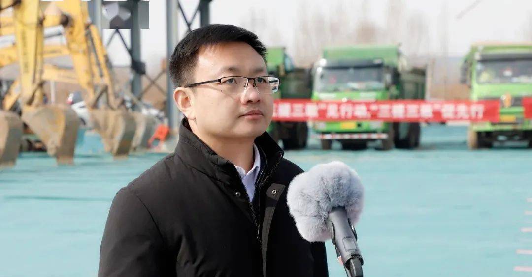 张云生主持会议