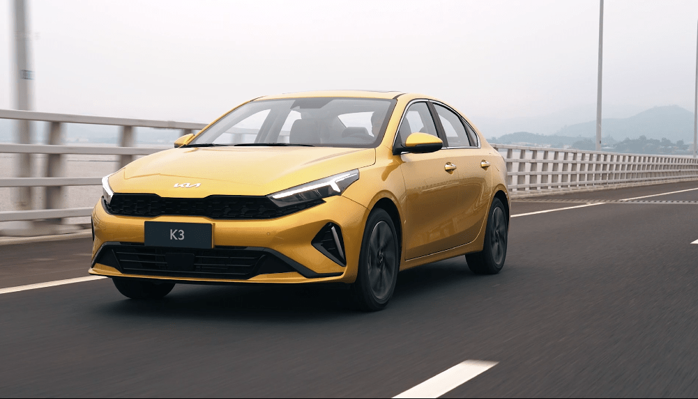 【车试一条】新起亚k3:抢先试驾新一代国民好车,畅享智行新生活_搜狐