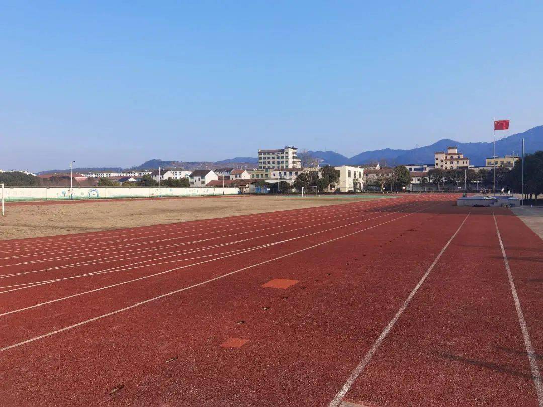 18:00--20:30黄泽镇中心小学开放时间:18:00--20:30金庭镇中学开放