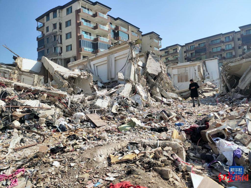 7.3级强震袭击土耳其 200余人遇难上千建筑坍塌-搜狐新闻