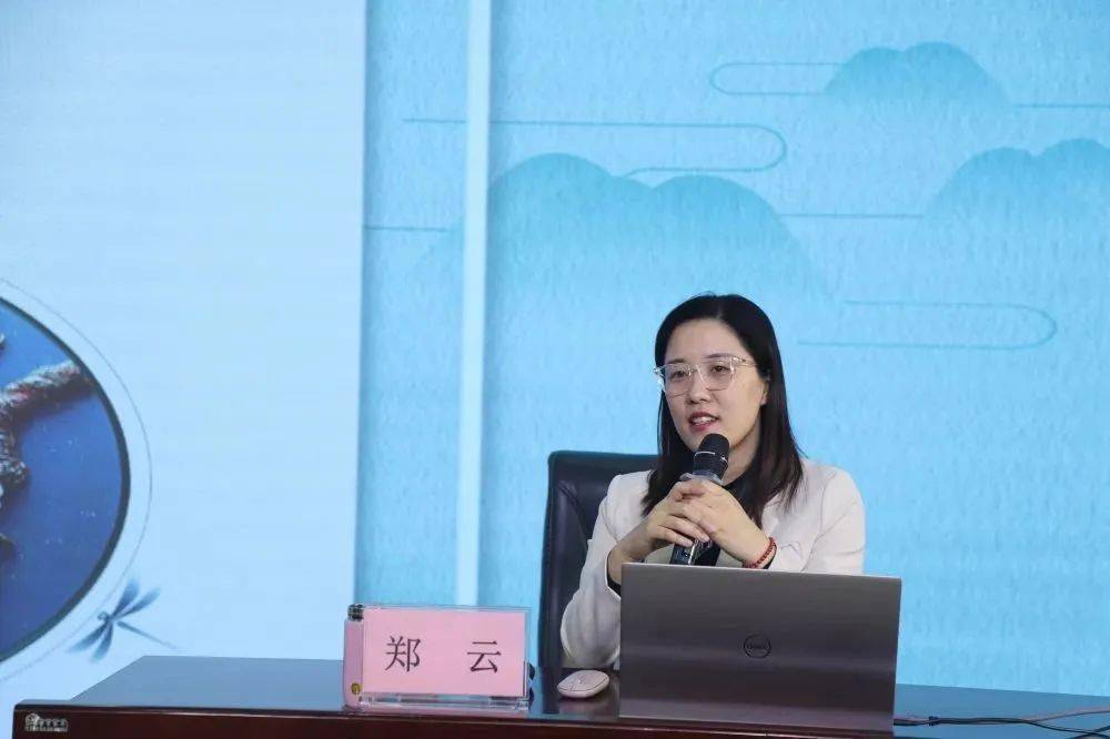 濮阳市实验幼儿园副园长郑云对培训方案进行全面详实的解读中给出了