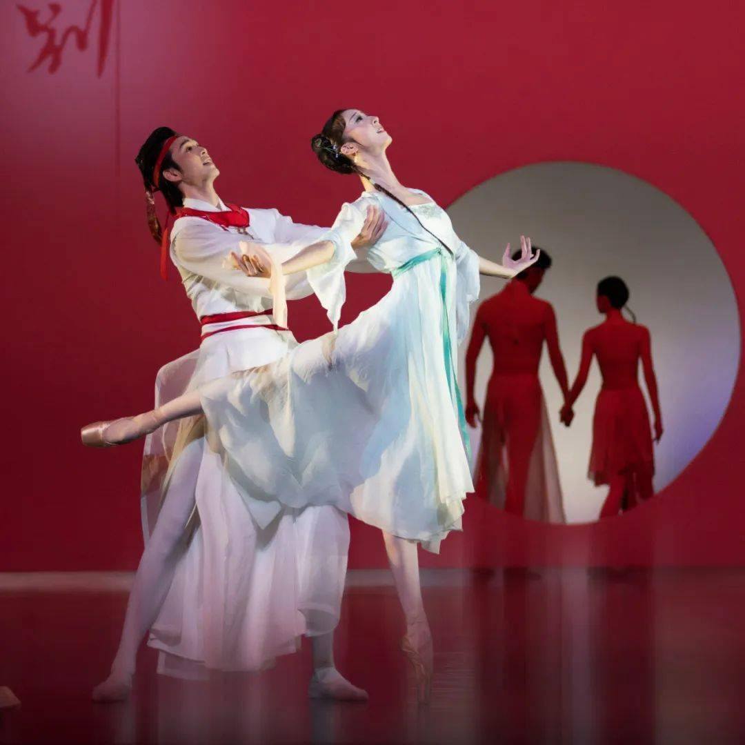 这几天中芭舞剧《红楼梦》剧照,分享给到不了现场的小伙伴们_中央芭蕾