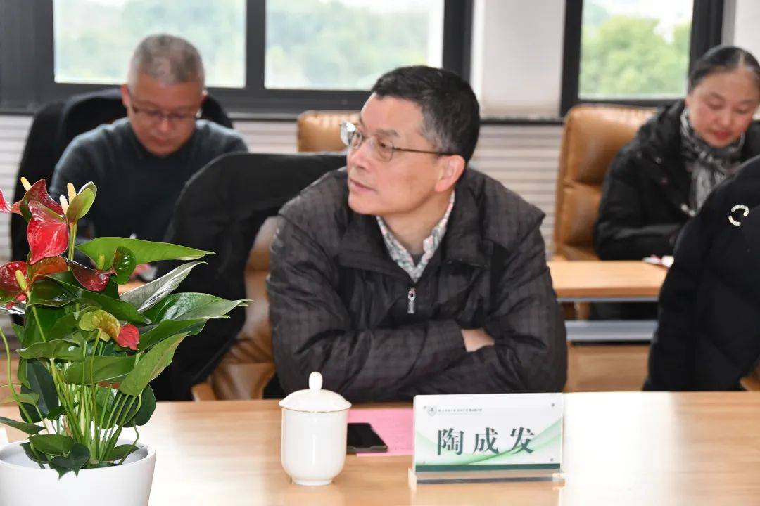 南京市委宣传部一级调研员 陶成发南京市委宣传部一级调研员陶成发