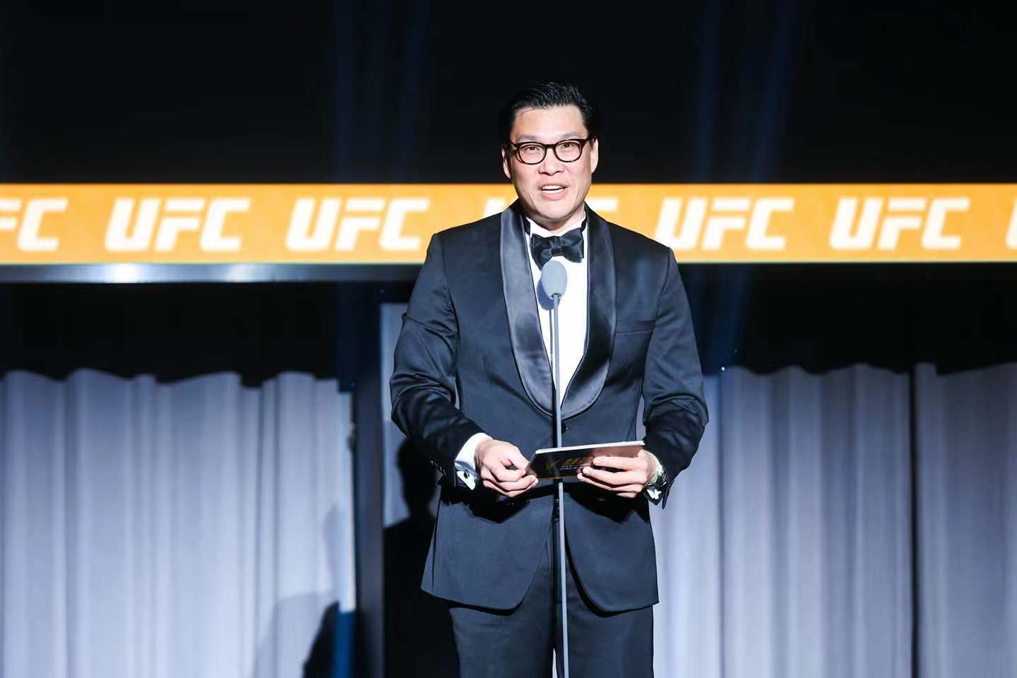 UFC本年将举办中国赛，张伟丽一人拿下三大奖项