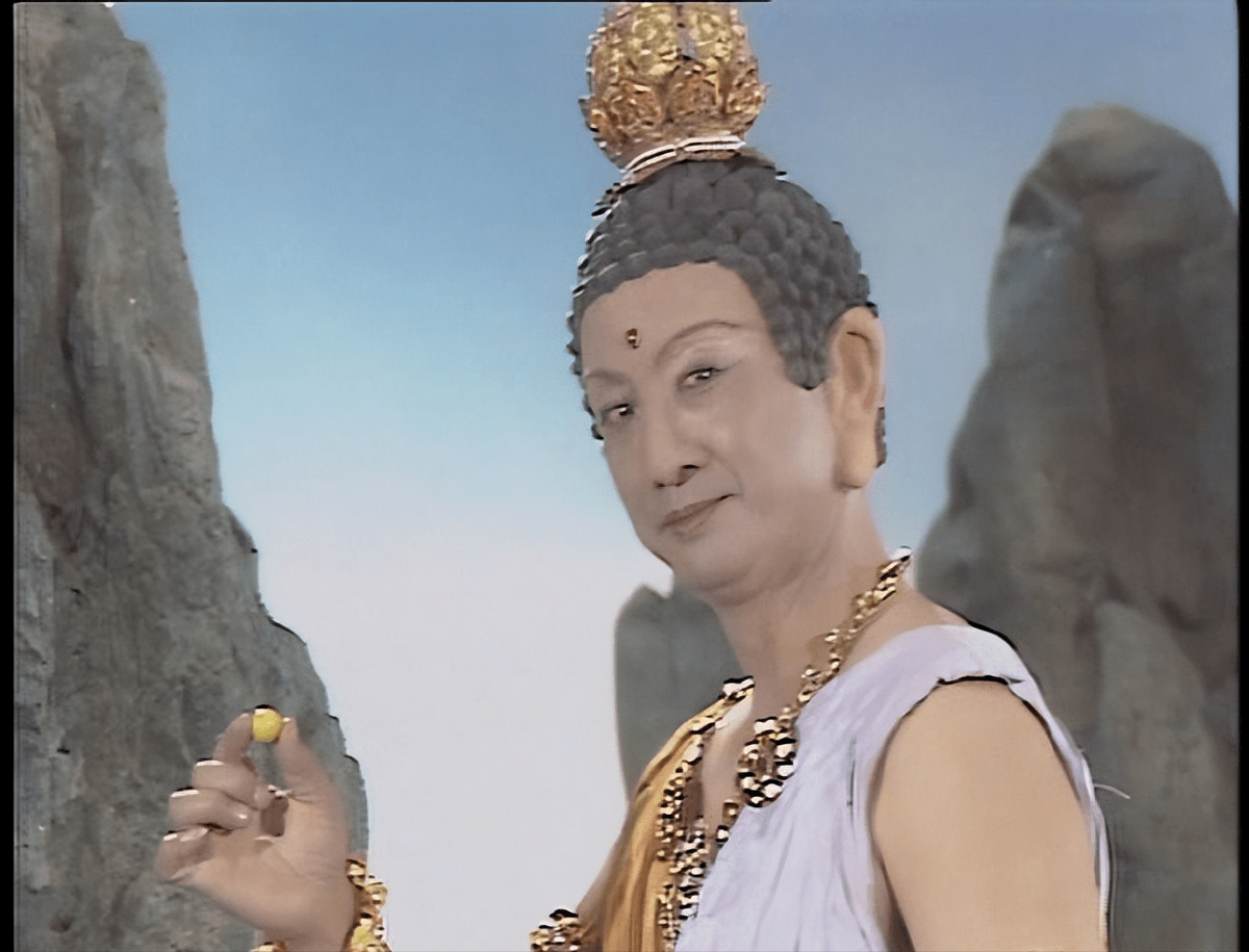 西游记副导演任凤坡:演过灵吉菩萨,黄袍怪还给悟空当替身_六小龄童