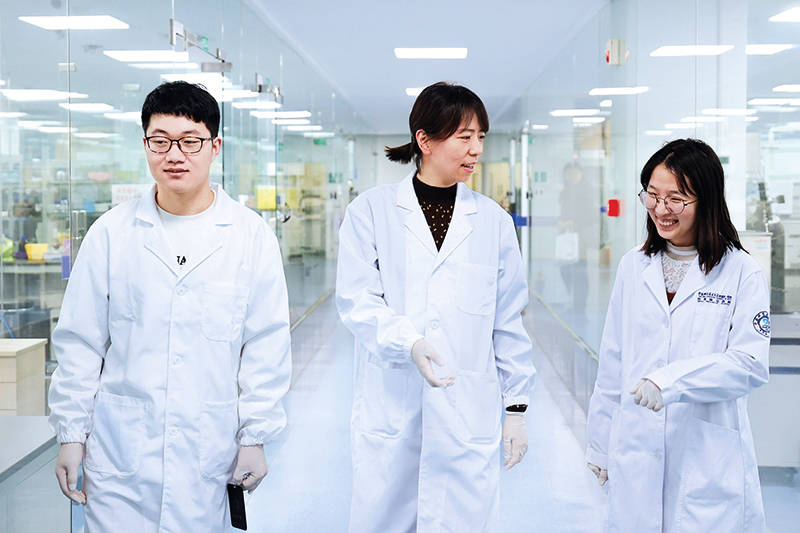 瞭望| 中科大校长包信和:关注科研成果的创新点,让创新走向市场_国家