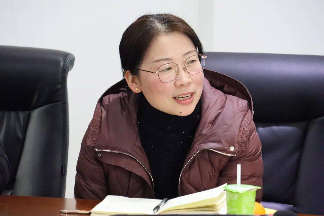 会议最后葛光校长与大家分享了邗江实验学校集团化办学的行与思:构建"