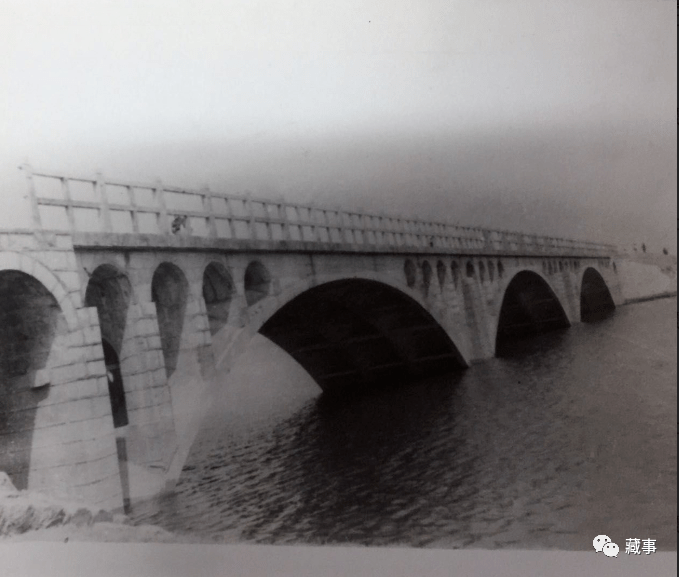 万福公路桥1973年10月建成九孔桥1956年开凿新河时兴建.