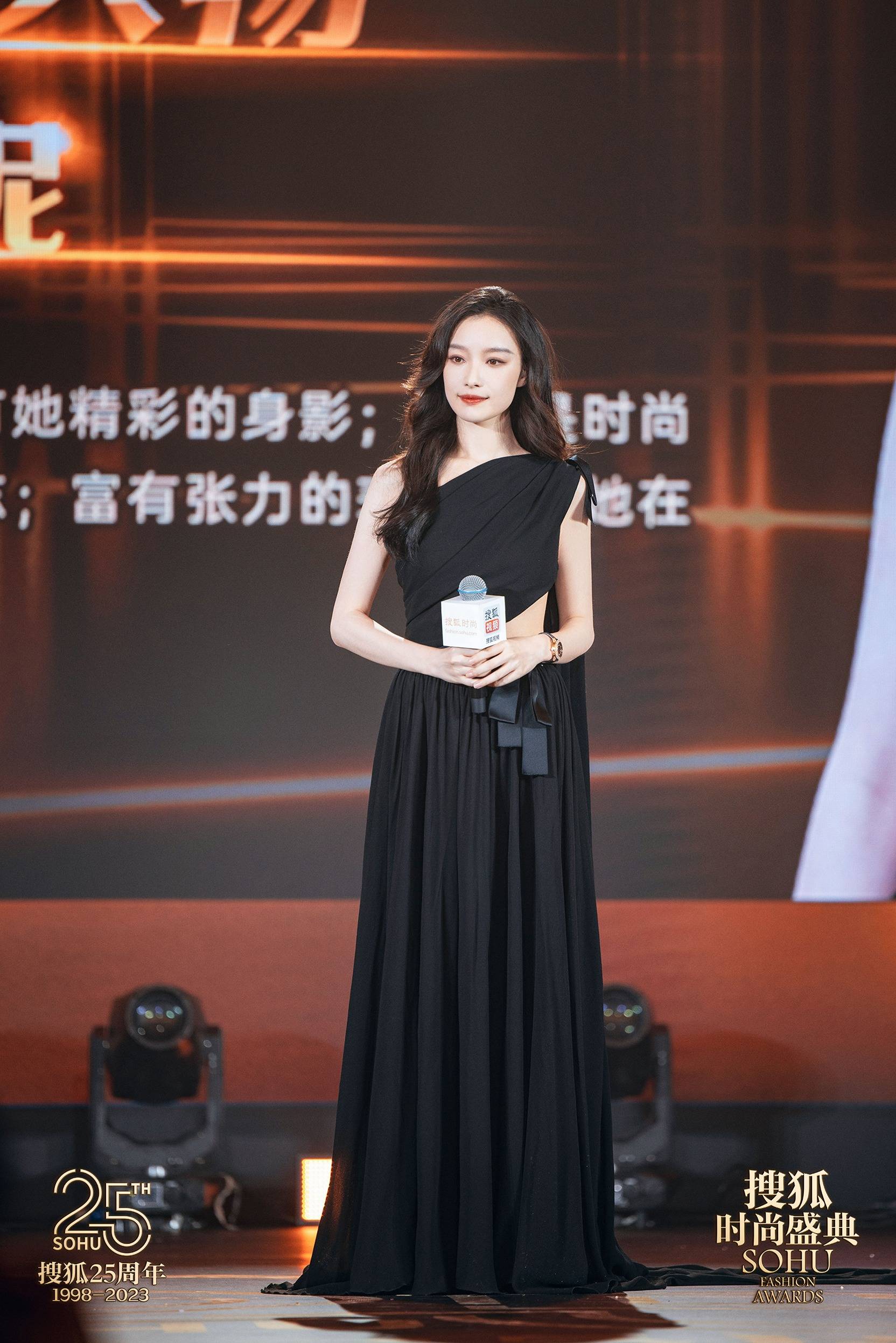 ���Ѻ�25����������Ѻ�ʱ��ʢ�䡱���� �����������ݻ���� ...